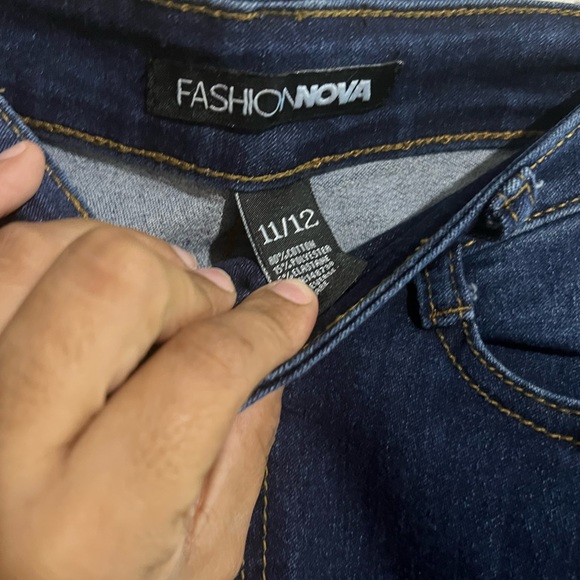 Fashion Nova Dark Wash High Waist Jeans 11/12 - Picture 8 of 9